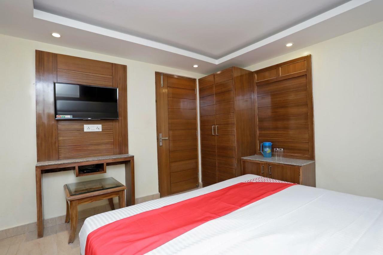 Oyo 39066 Hotel Star View Mussoorie Kültér fotó